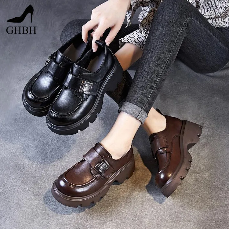 香港潮牌流行厚底乐福鞋春秋新款粗跟小皮鞋金属扣魔术贴高跟单鞋