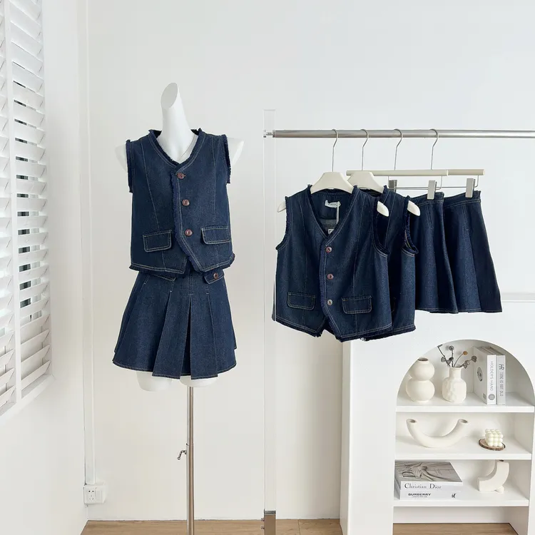 巨好看的牛仔套装裙女夏季小个子一整套穿搭马甲配a字短裙两件套