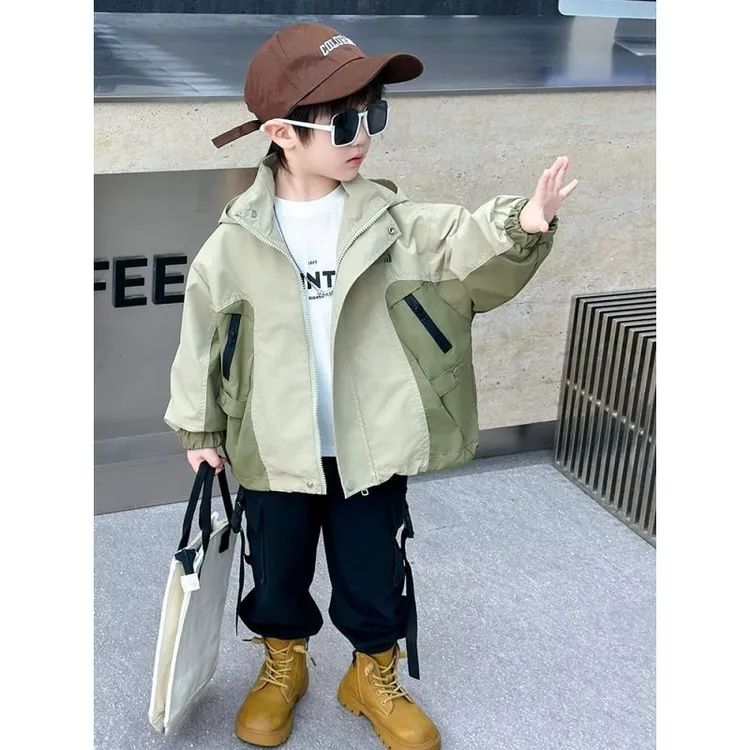儿童冲锋衣男童春秋装外套春款2025新款潮帅气男孩男孩春季上衣服