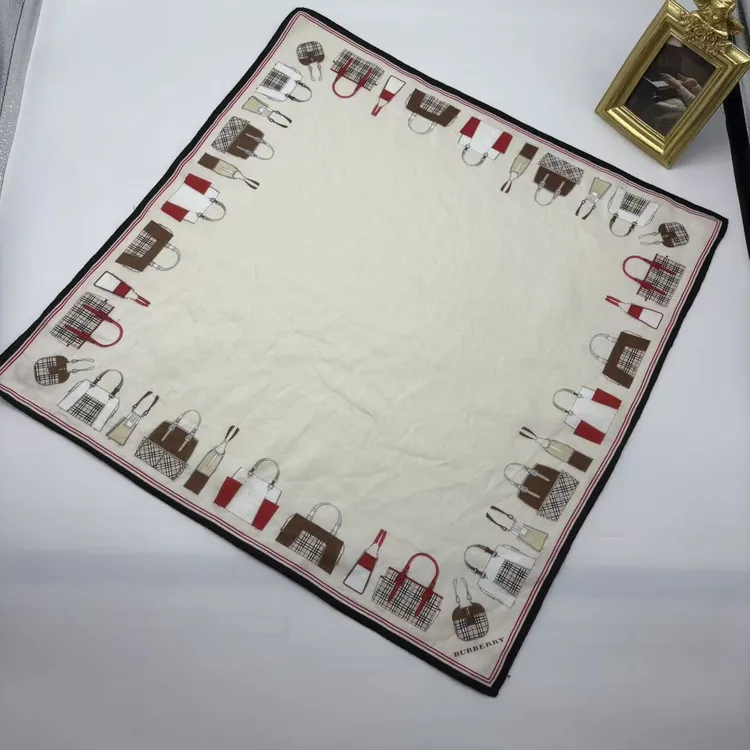 95新 BURBERRY/博柏利 海囤/巴宝莉/丝巾/yy10417