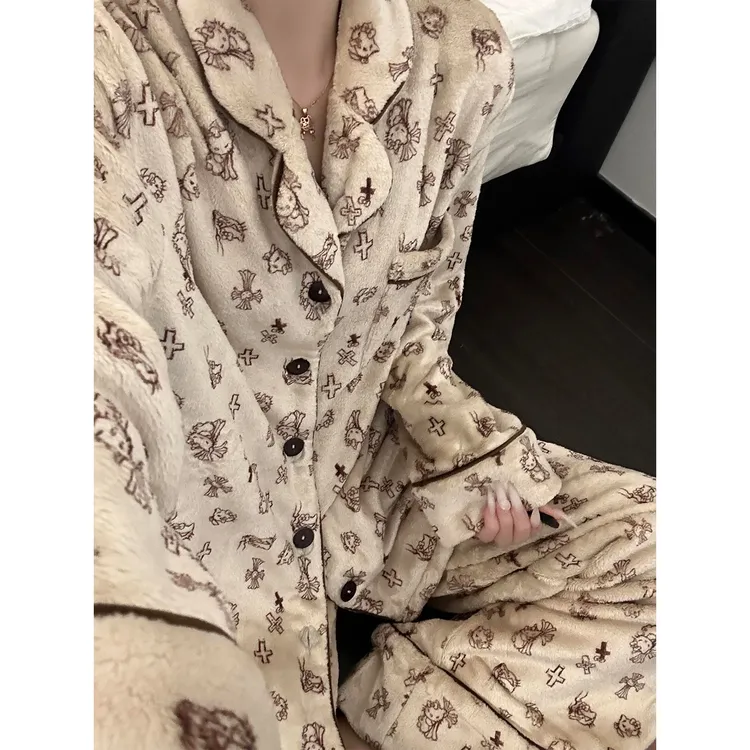 【DMXJ大梦想家】可爱卡通珊瑚绒睡衣女款长袖保暖舒适家居服套装