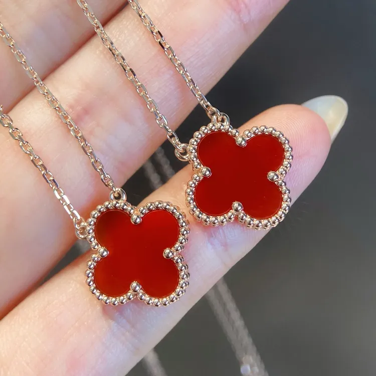 18k金红玛瑙玉髓四叶草项链中号最经典四叶草项链（鉴赏期36小时）