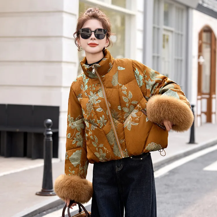 2025年冬季羽绒真狐狸毛短款加厚羽绒服