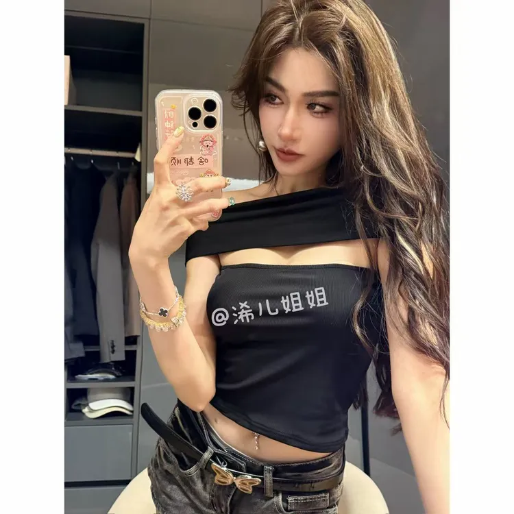 辣妹性感挂脖多种穿法抹胸背心