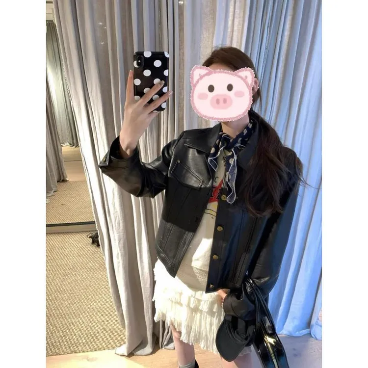 翻领皮衣短款外套女2025秋季新款气质显瘦铆钉休闲夹克上衣250819