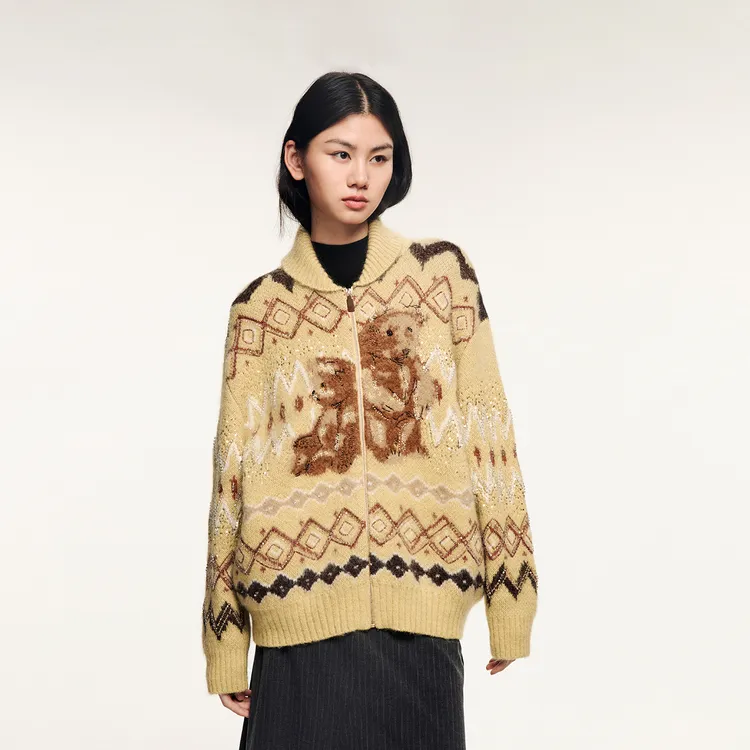 UOOYAA/乌丫2025冬季新款「伤心小熊」费尔岛雪橇领毛开衫4223