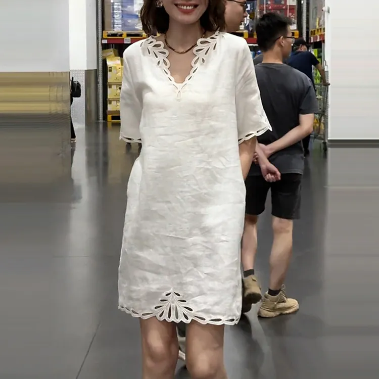 老钱风休闲亚麻v领短袖连衣裙女2025夏季新款时尚独特漂亮小衫