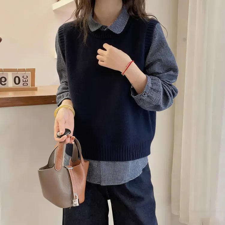 春秋韩版百搭休闲时尚针织马甲叠穿格子衬衫套装女洋气减龄两件套