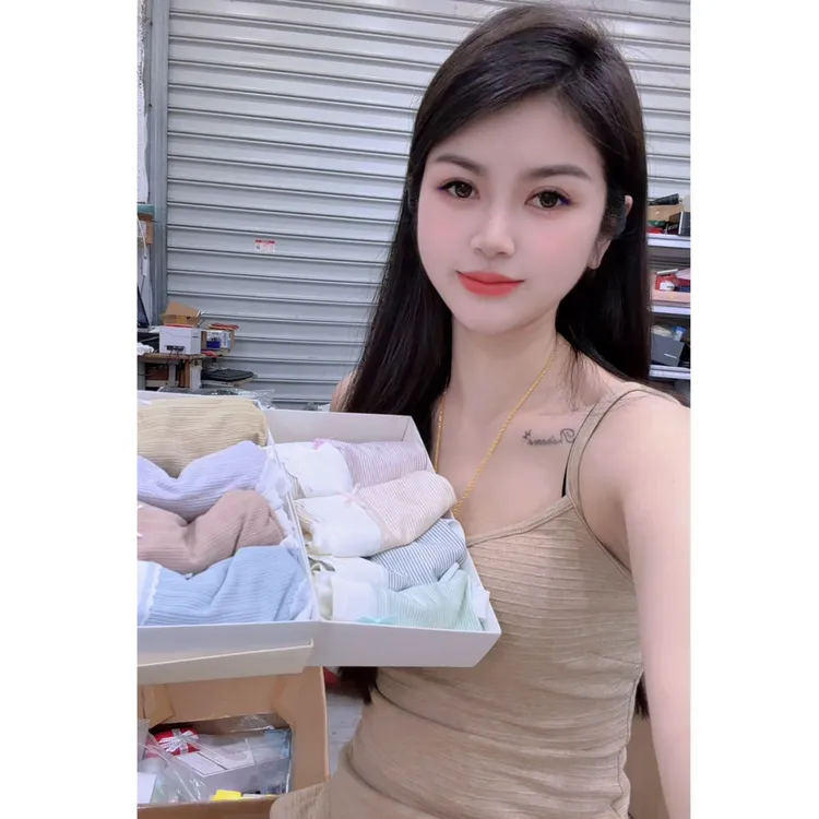 2554李小姐家秋冬细纹短裤