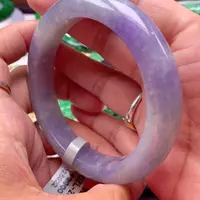 翡翠手镯未镶嵌翡翠