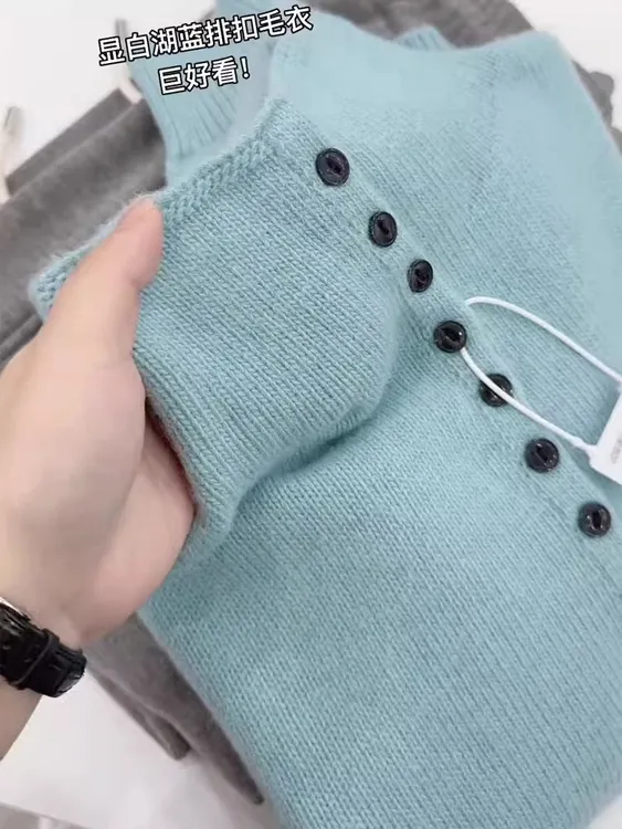 湖蓝色半高领针织衫女早秋2025新款韩版小清新半排扣长袖气质毛衣