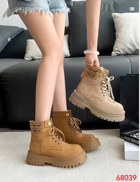 防滑舒适英伦马丁靴高帮靴经典靴子厚底高帮女靴