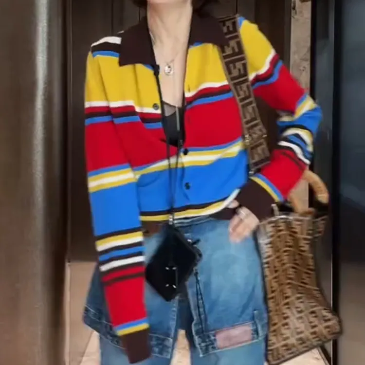 新款设计感显瘦时尚气质阔肩长款设计师款针织衫LK2506149