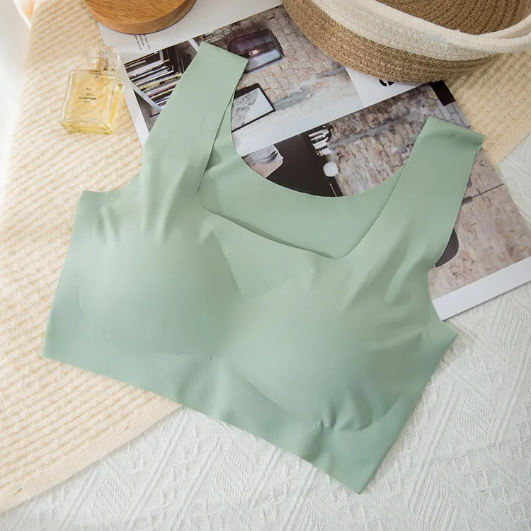 新款安心一代大码冰丝无痕大妈睡眠文胸无钢圈运动背心女内衣内裤