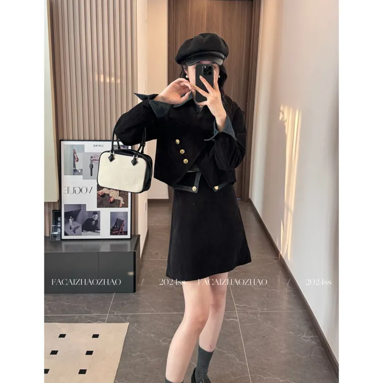 9333-春秋新款赫本风显瘦两件套气质设计感半身裙套装