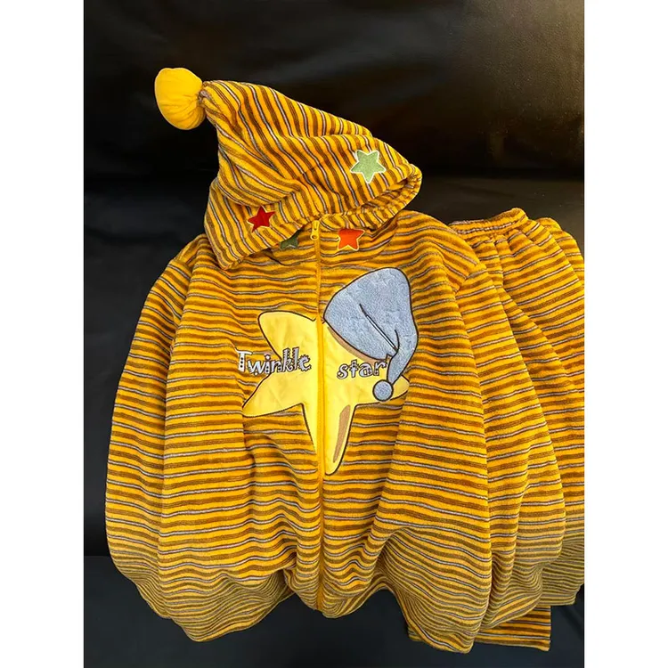 条纹拉链款连帽睡衣女款冬季复古星星人长袖加厚保暖法兰绒家居服