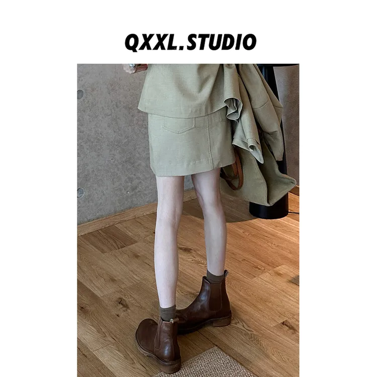 邱小小丽呀 早秋纯色高腰a字短裙女通勤简约百搭显瘦半身短裙
