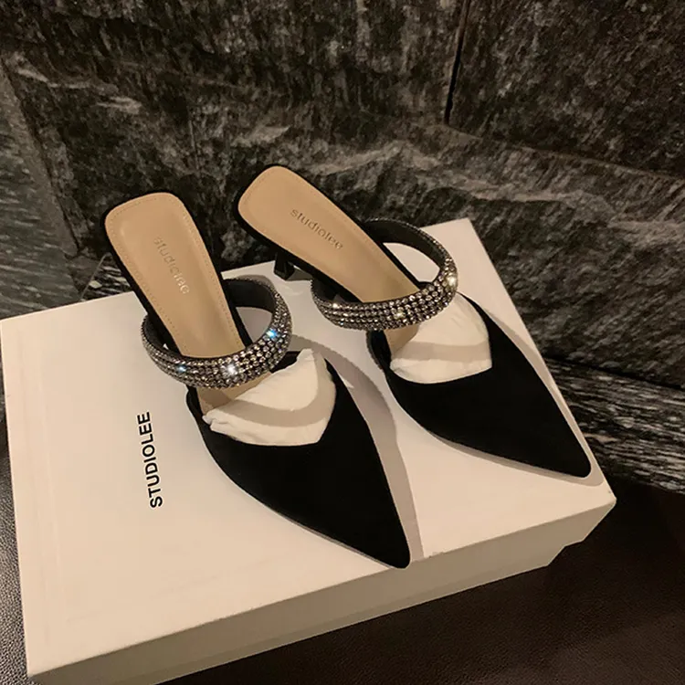 葡萄妈同款一字带水钻口夏季高跟凉鞋黑色性感包头中跟女鞋7552qc