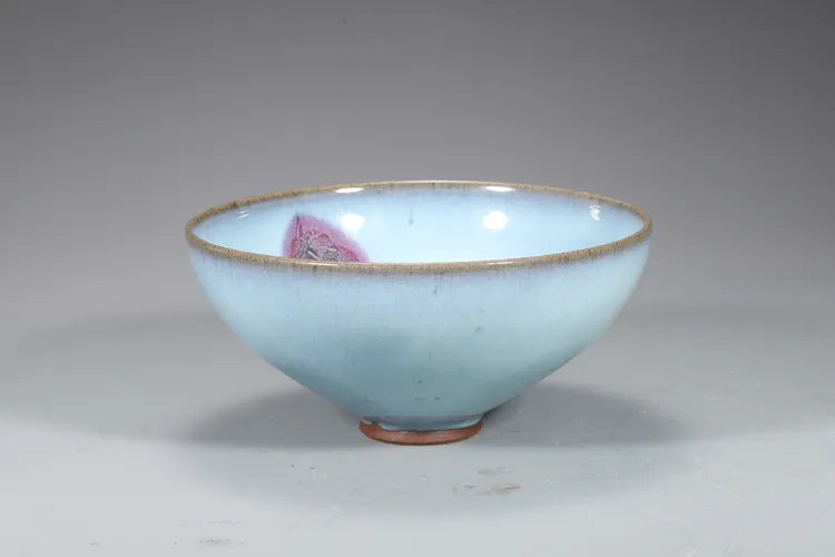 钧瓷天青釉鸡心碗 七十年作品 标价非售价 拍前咨询