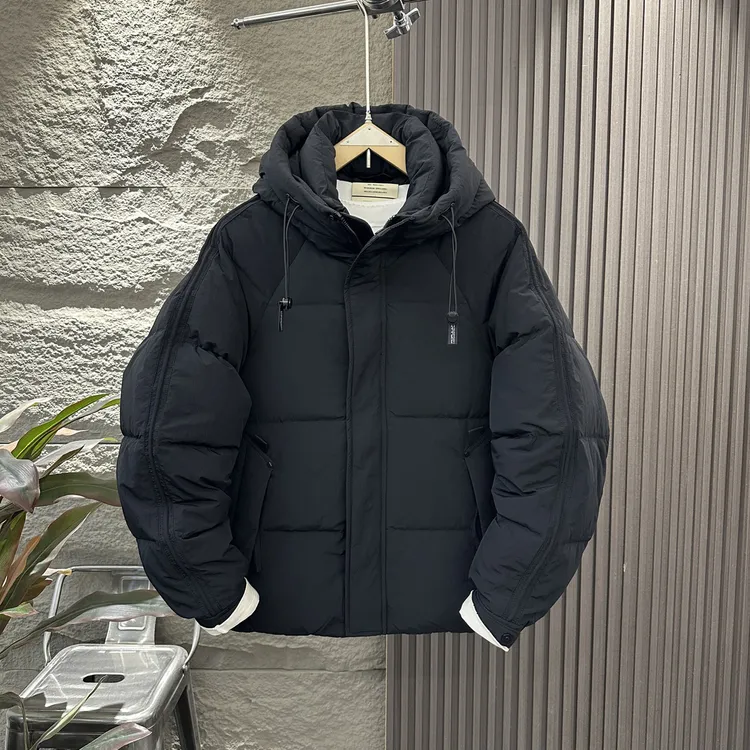 时尚潮流连帽保暖羽绒服外套男士2025冬季1518岁男款青少年羽绒服