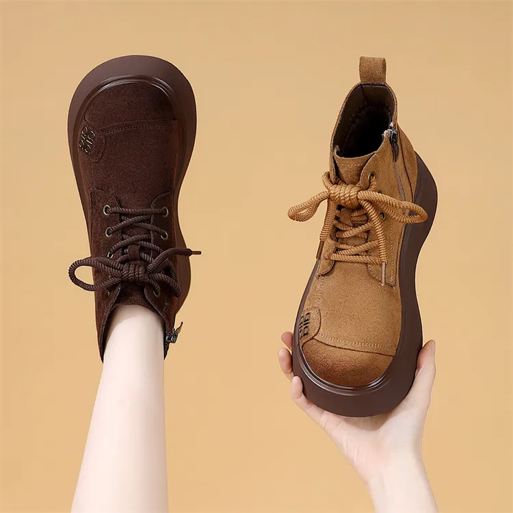 韩系厚底加绒勃肯短靴女2025冬季新款保暖舒适轻便圆头棉靴小码34