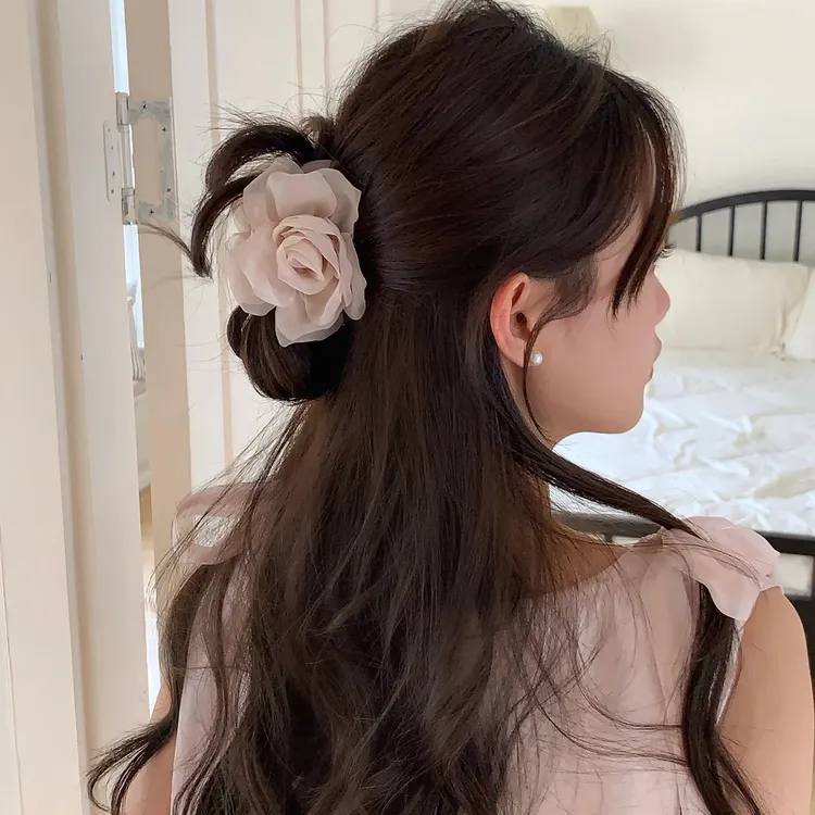 柔雾玫瑰~网纱立体花朵抓夹氛围感鲨鱼夹后脑勺盘发夹超仙发饰品