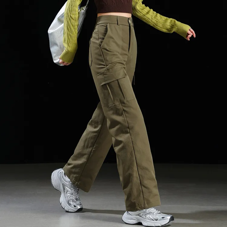 白鸭绒冬季羽绒裤女外穿2025新款加绒加厚棉裤女浅军绿工装阔腿裤