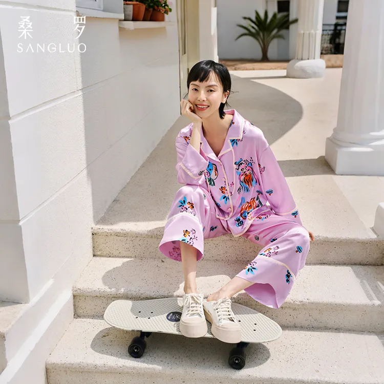 【萌趣】桑罗魔法小狗涂鸦俏皮撞色童趣印花舒适可爱家居服03A62843