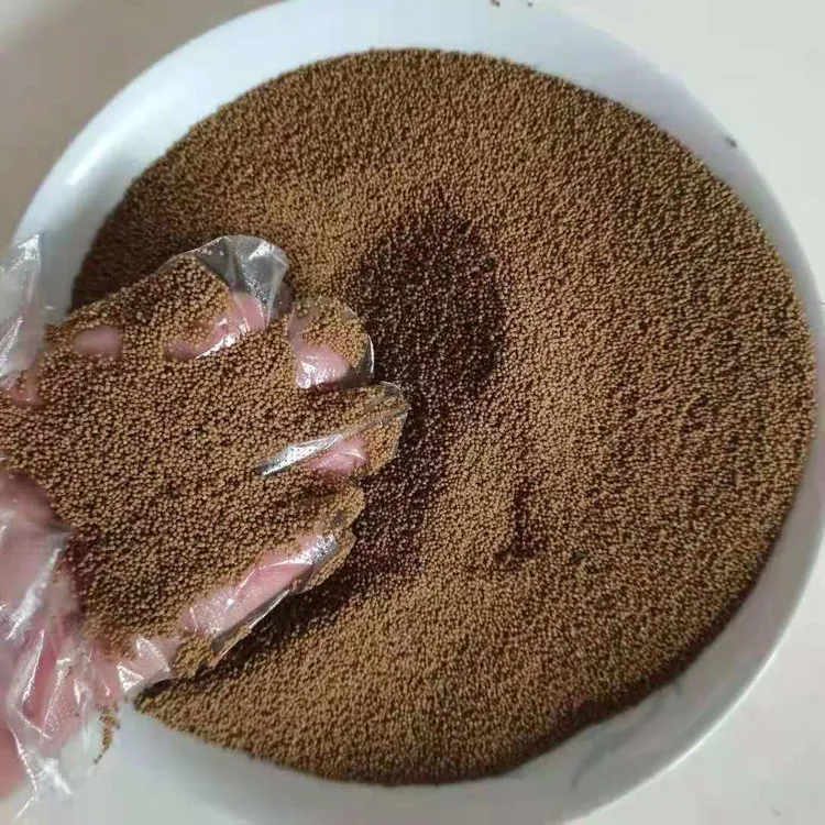 渔场自用高蛋白饲料浮料水花鱼苗幼鱼虾苗开口高蛋白粉料饲料浮料