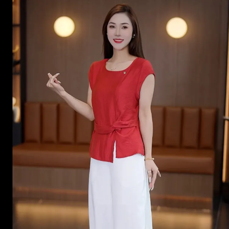 2025夏季新款时尚衬衫女高级感轻奢减龄洋气设计感修身短袖小衫潮