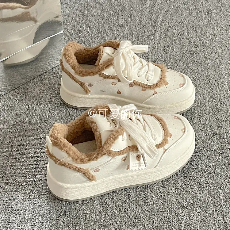 冬季加绒板鞋子女款爆款2025新款面包鞋保暖二棉鞋百搭厚底小白鞋