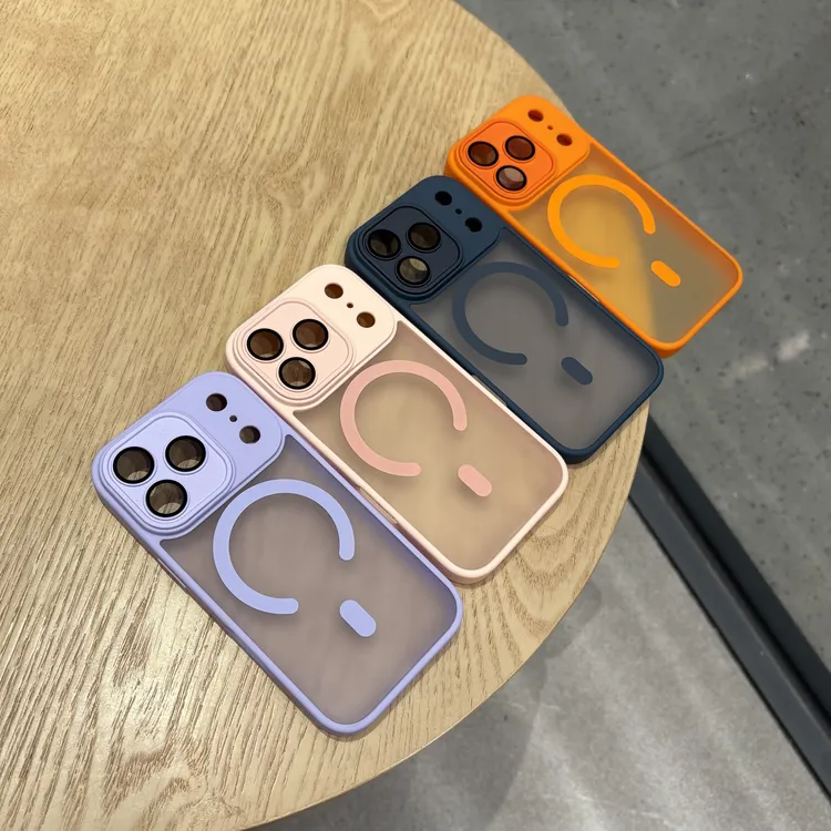 亲肤磨砂适用于苹果17promax手机壳iPhone16plus/15简约14防摔13