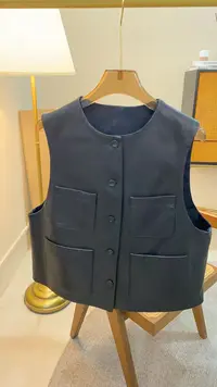 (牡丹）休闲减龄皮衣背心M85