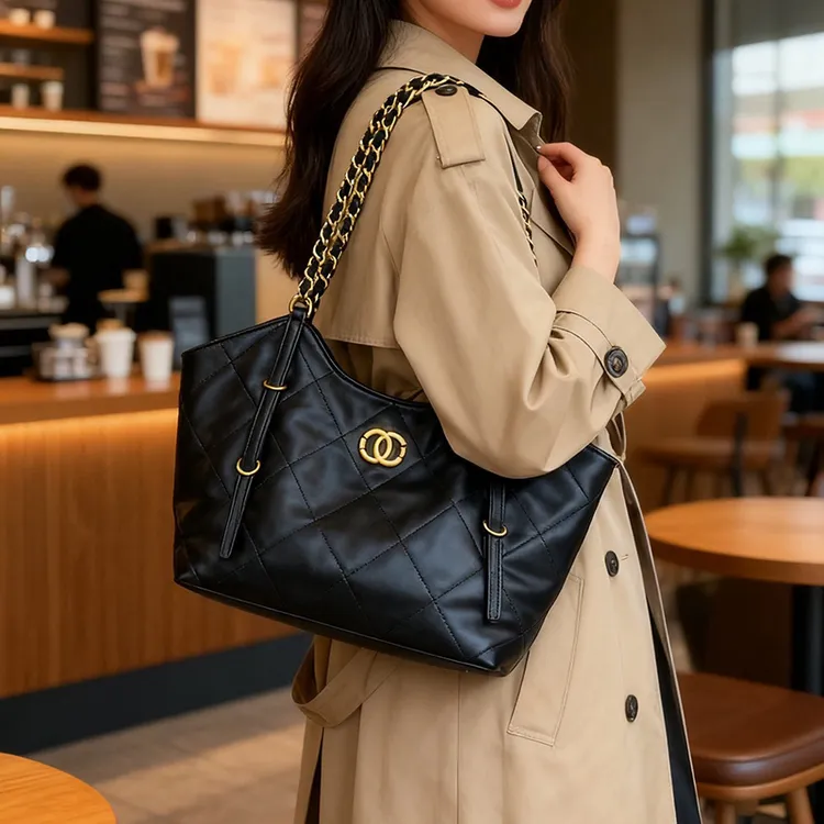 小香风托特包女2025秋冬新款链条包明星同款上班通勤单肩腋下包女