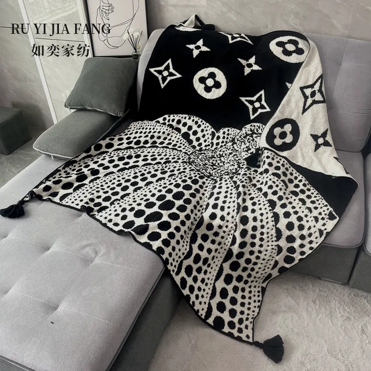 设计师款轻奢流苏沙发毯多功能针织毯办公室披肩毯午休毯车用盖毯