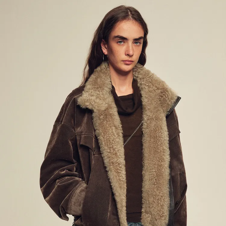 付智恩 微醺乌梅 可拆卸人字纹皮草派克外套