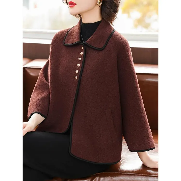 P秋季经典年轻妈妈春秋装短款毛呢外套2025经典中老年女装双面呢