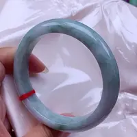 翡翠手镯未镶嵌翡翠
