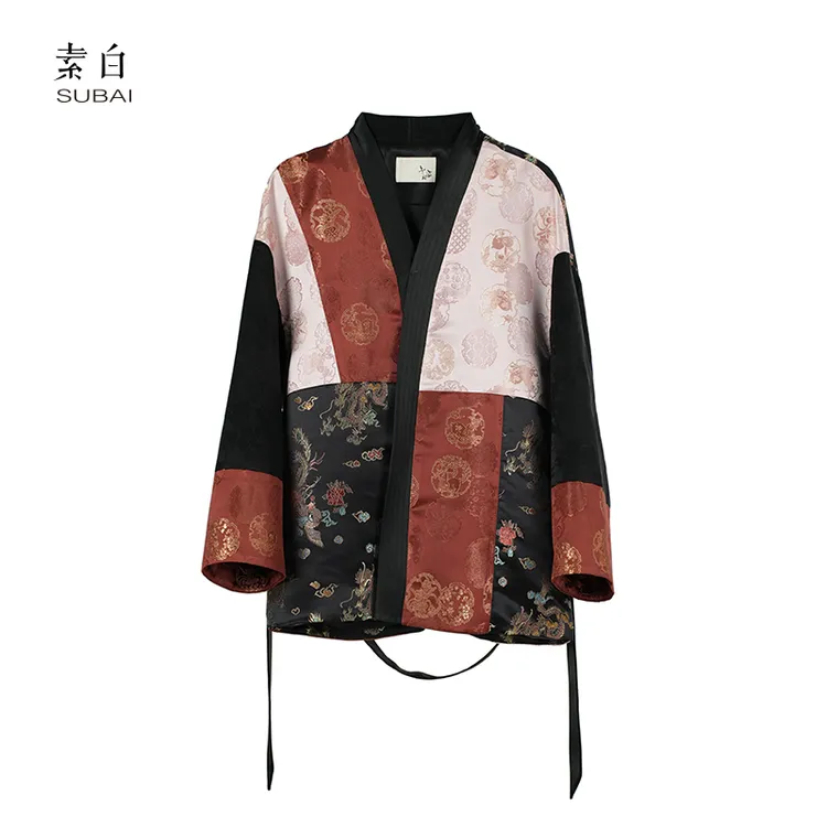 素白时尚保暖【万物生】M01830秋冬多元素提花拼接外套