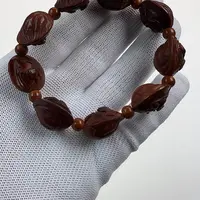 琥珀手链未镶嵌桃核