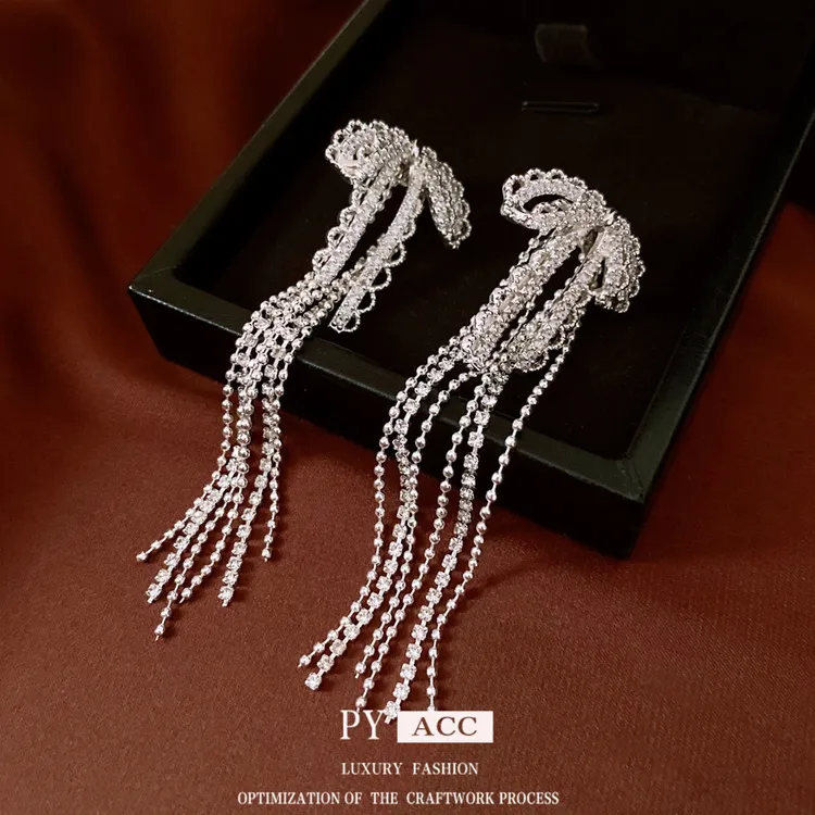 925银合成锆石耳饰 气质耳坠法式轻奢风银针锆石蝴蝶结耳环优雅