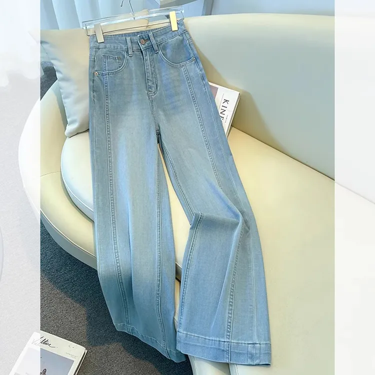 2025新款夏季薄款高腰时尚气质宽松显瘦百搭休闲浅蓝色喇叭牛仔裤
