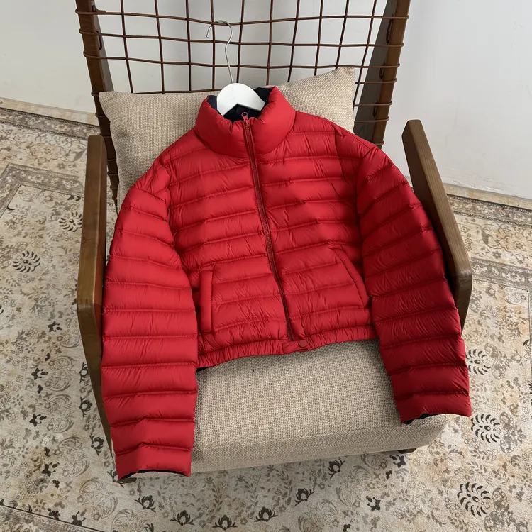 几里与麻 立领撞色减龄轻薄羽绒服 衣长51 胸围128 2121201