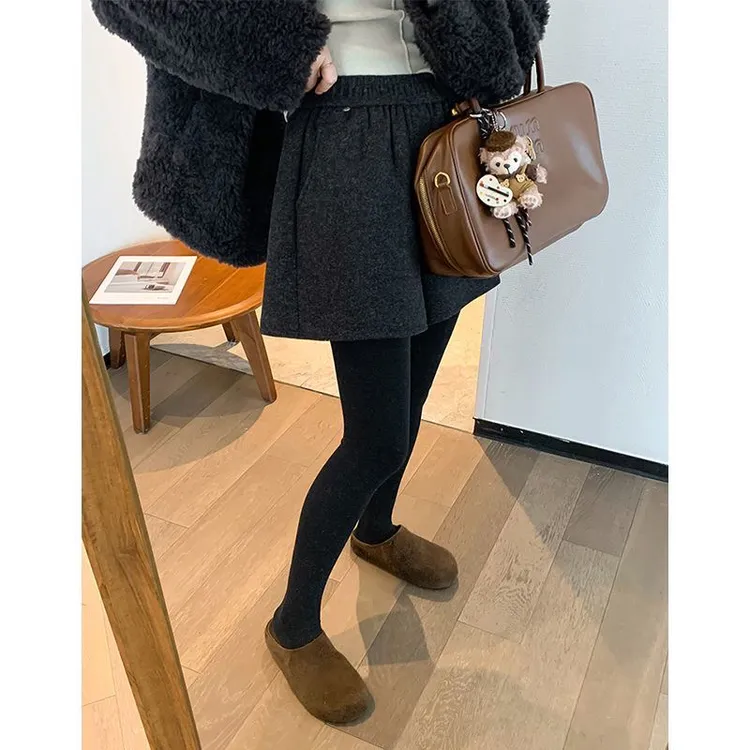 黑灰色高腰毛呢短裤女2025年冬季新款显瘦百搭阔腿裤质感外穿靴裤