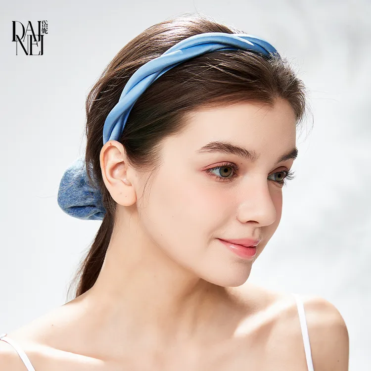 DaiNei岱妮【明星同款】蓝色发箍女新款丝缎扭结麻花扭结高颅顶头箍
