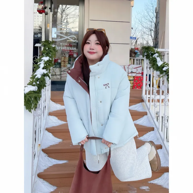 花契“糯糯米糕”大码女装冬季简约200斤胖mm俏皮可爱棉服13714-C