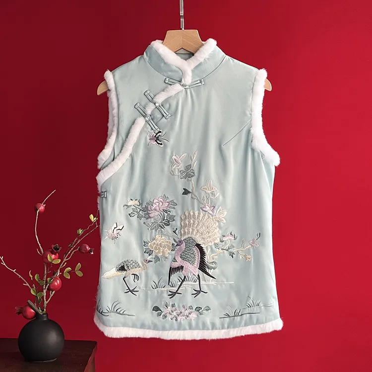 新中式国风复古冬款女上衣无袖背心坎肩加厚夹棉毛领刺绣棉马甲