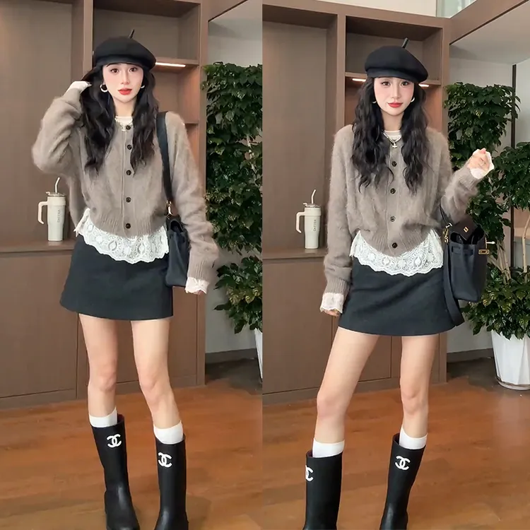 时尚穿搭女2025秋冬新款设计感蕾丝打底衫减龄针织毛衣短裙三件套