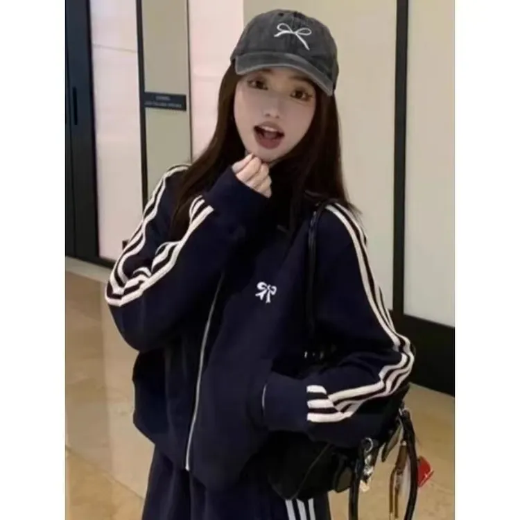 【现货】女童外套秋装美式撞色棒球服2025春秋新款短款夹克开衫上衣