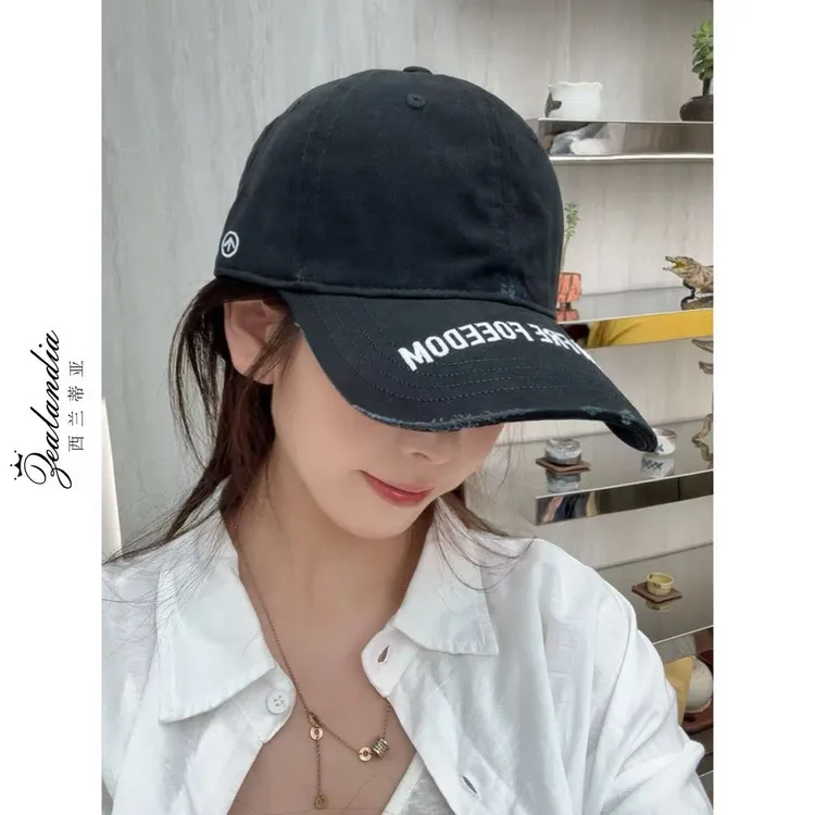 25款BRON刺绣潮流时尚百搭帽子Baseball Cap搭配休闲风棒球帽